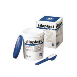 Silaplast Futur refill bag atspaudinė medžiaga, DETAX, 900 ml